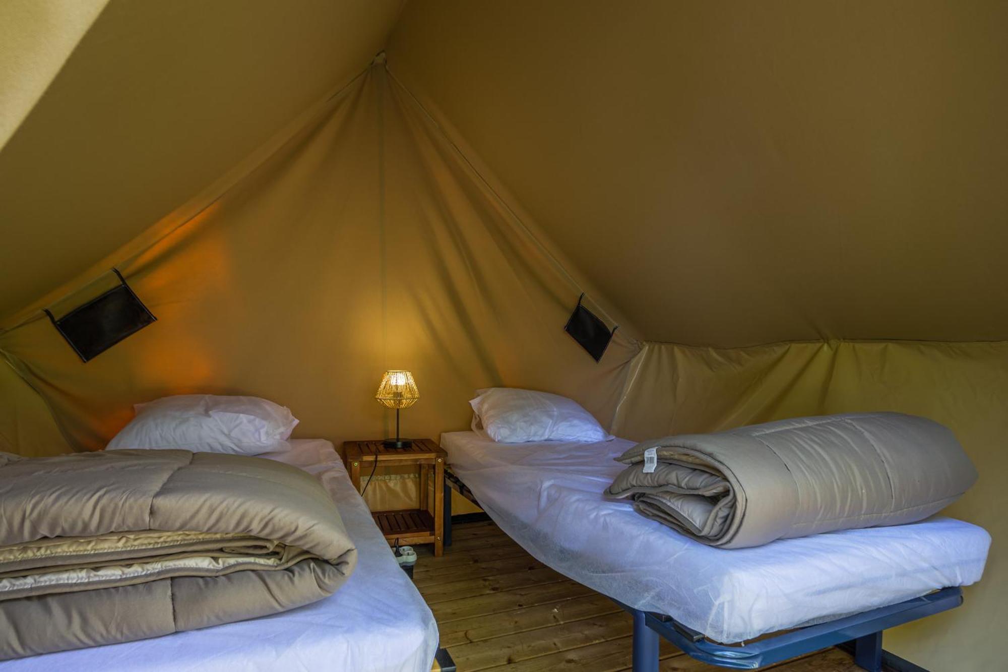 Camping Etang Des Bois Vieilles-Maisons-sur-Joudry Екстериор снимка